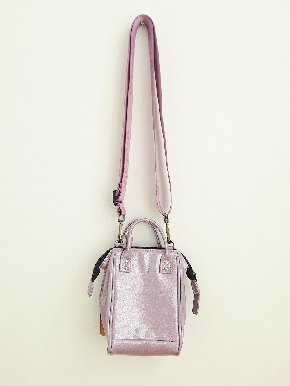 CABAIA Nano Adventurer Capri Lilac Iridescent Crossbody Bag NWT - Picture 7 of 10